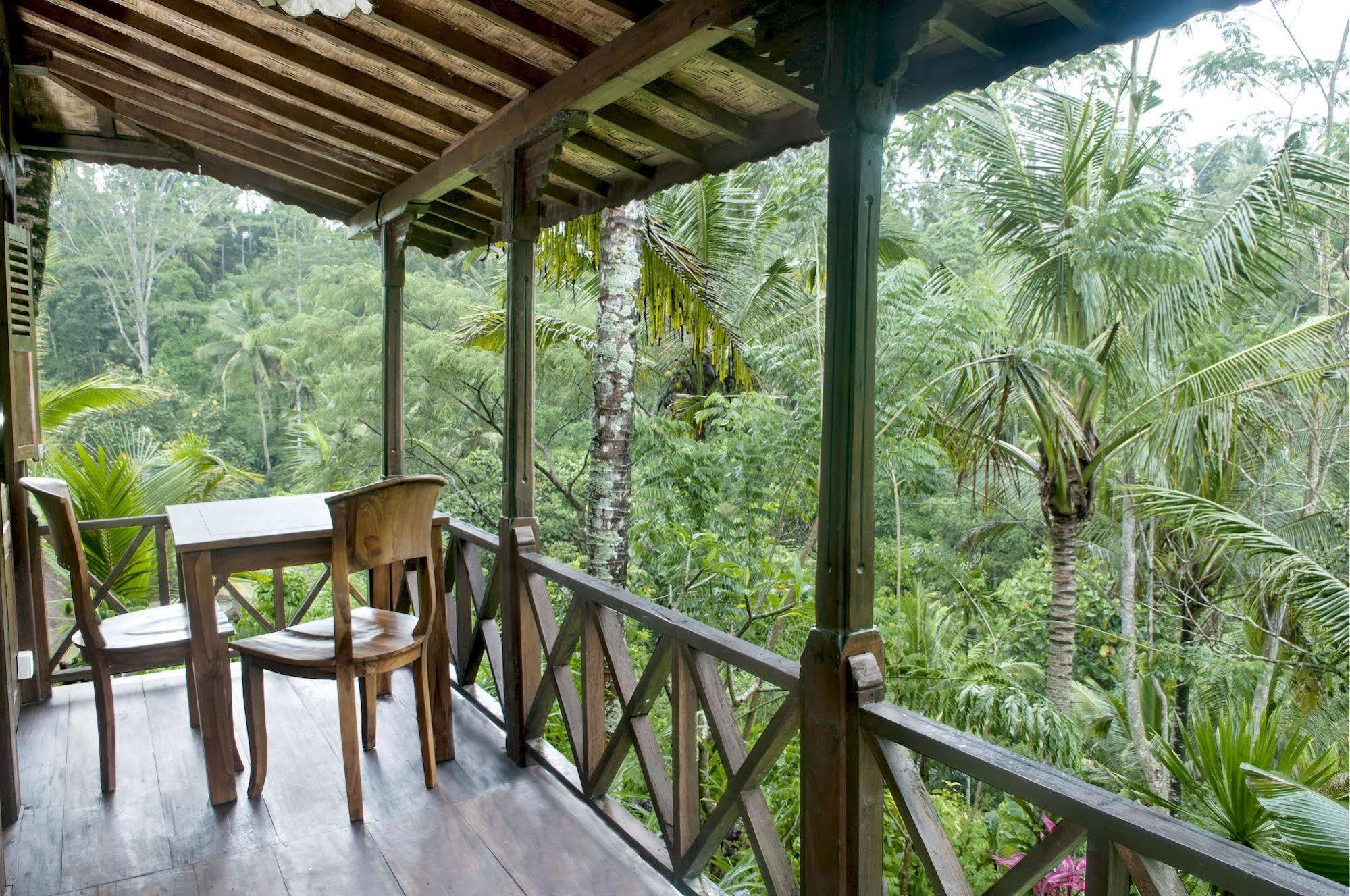 فندق Ubud Jungle Holy Water المظهر الخارجي الصورة