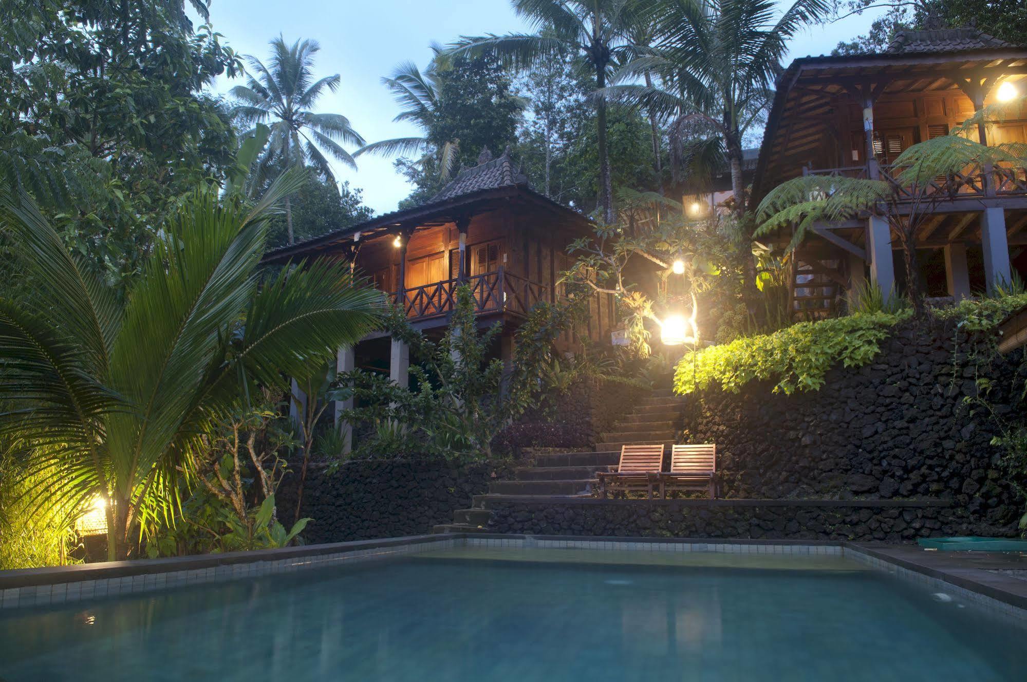 فندق Ubud Jungle Holy Water المظهر الخارجي الصورة